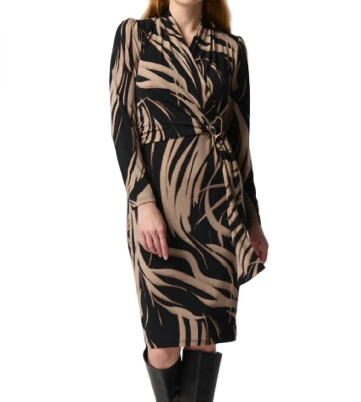 Abstract Print Dress In Black Latte