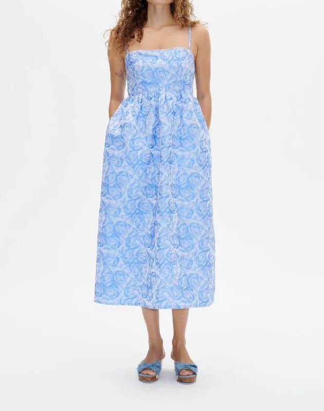 Alvina Dress In Blue Rose Jacquard