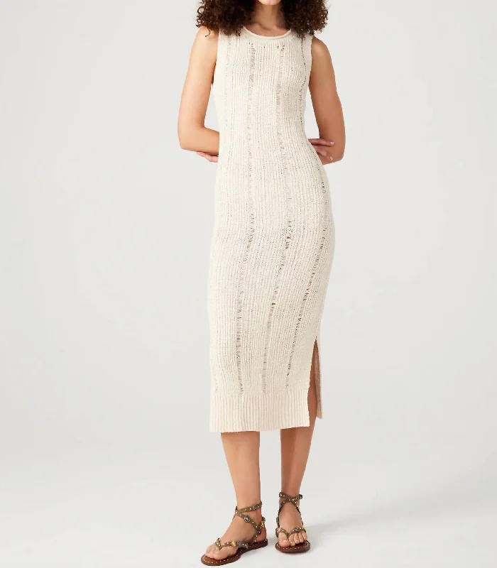 Sm Amirah Sweater Dress In Beige