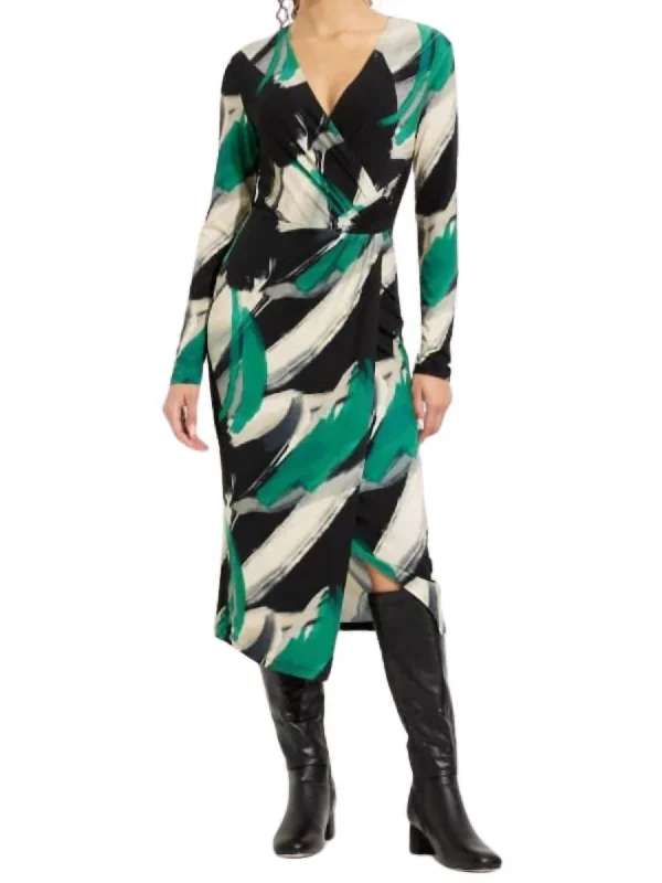 Abstract Print Dress In Black Multi