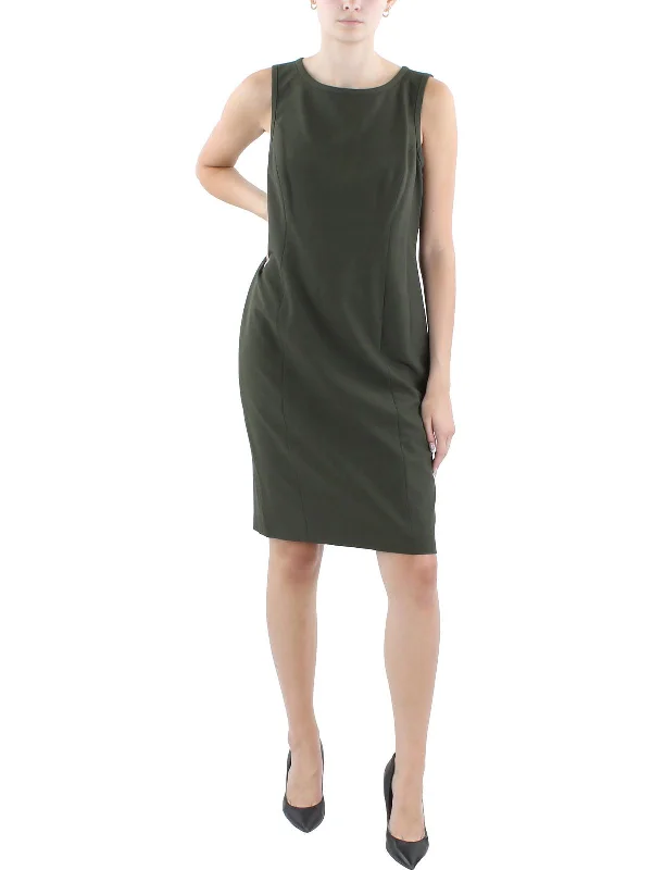 Womens Sleeveless Knee-Length Shift Dress